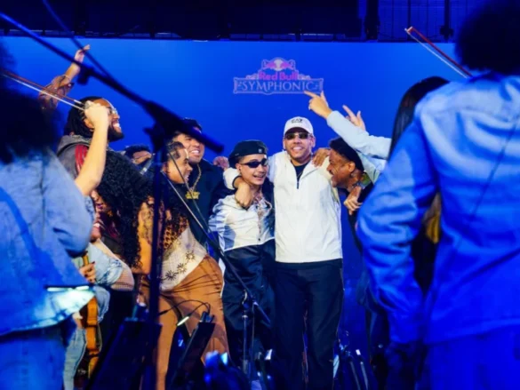 MC Hariel transforma teatro em baile funk na estreia brasileira do Red Bull Symphonic
